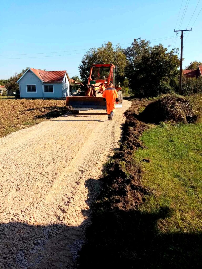 Radovi, asfaltiranje