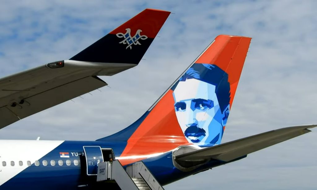 Air Srbija - avion