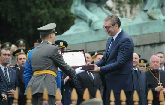 Vojska Srbije - Aleksandar Vučić
