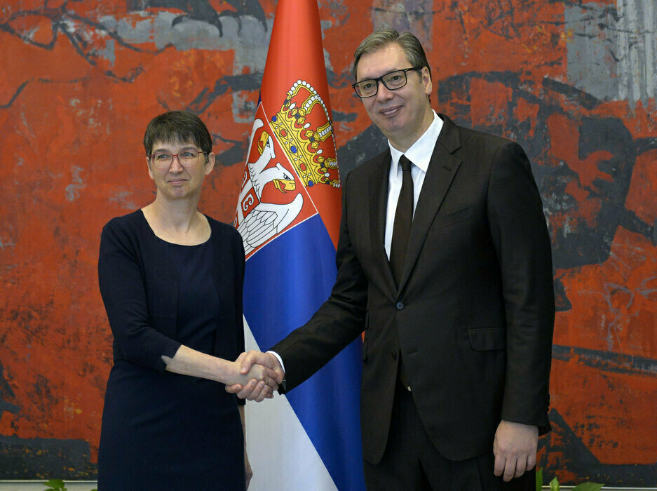 A. Vučić