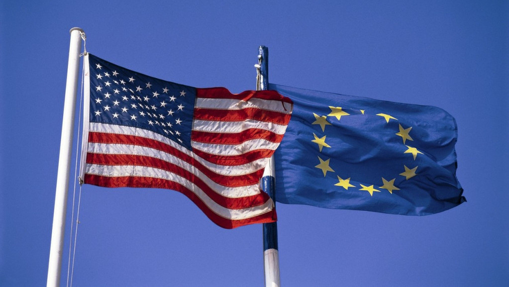 EU, SAD, zastave