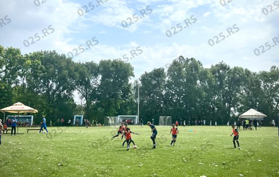 Prvi Sloga kup u Čonoplji okupio brojne mlade fudbalske talente 8