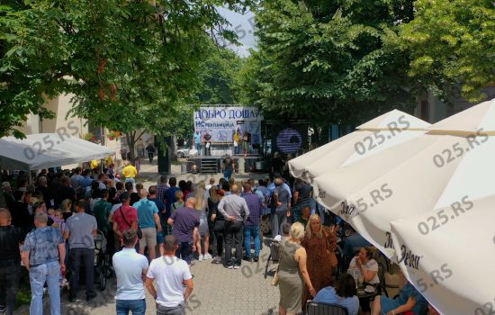 Festival rakije, manifestacija koja promoviše najbolji domaći brend 9