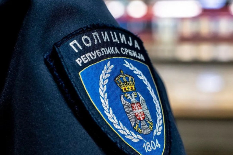 Policija