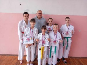 Šest medalja za Karate klub „Tao“ u Novom Sadu