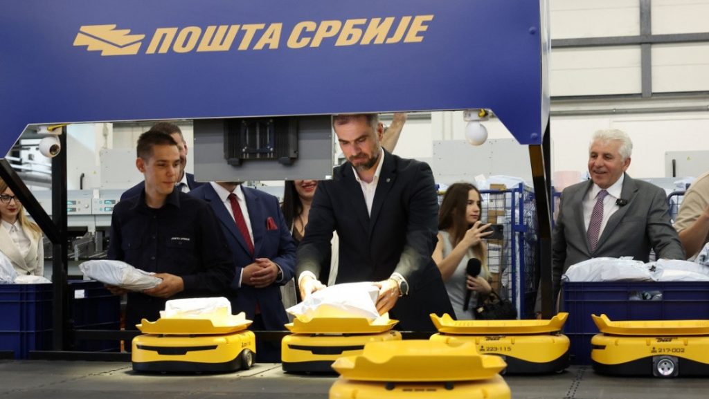 Robot u pošti