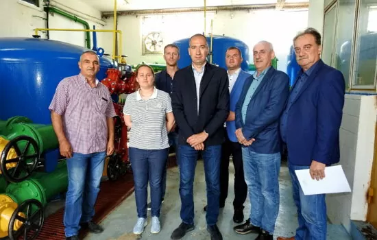 Vuk Radojevic sa saradnicima
