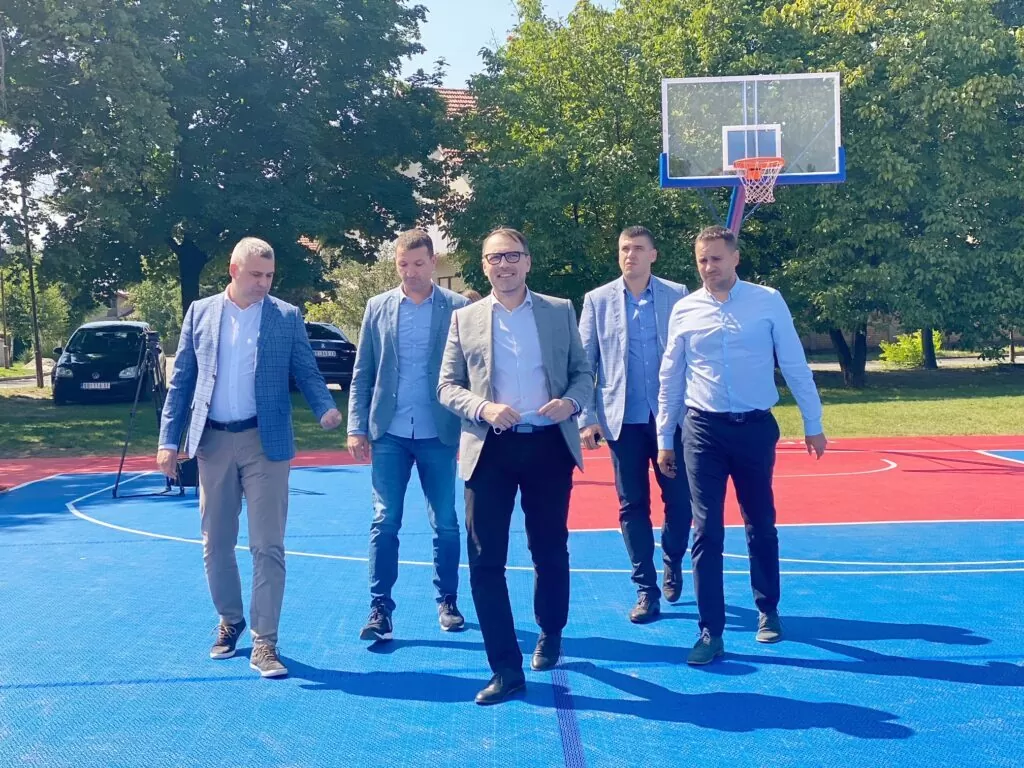 Tri miliona dinara za rekonstrukciju košarkaškog terena u Kuli