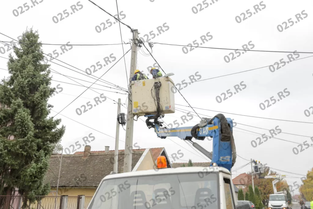 Postavljanje nove rasvete
