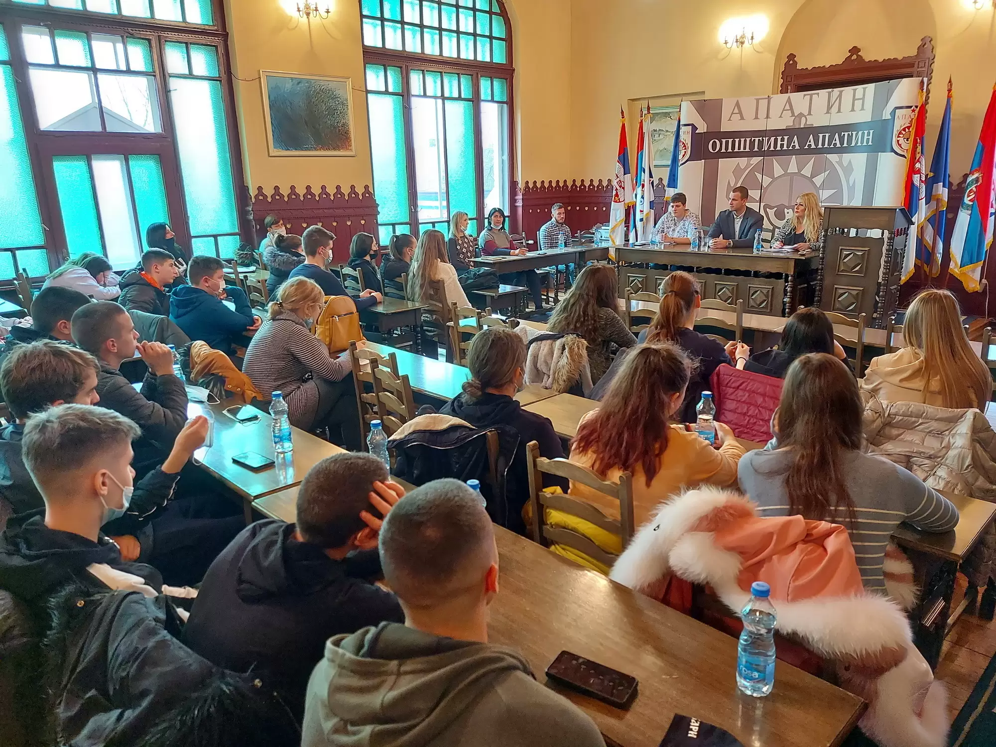 Đaci u parlamentu
