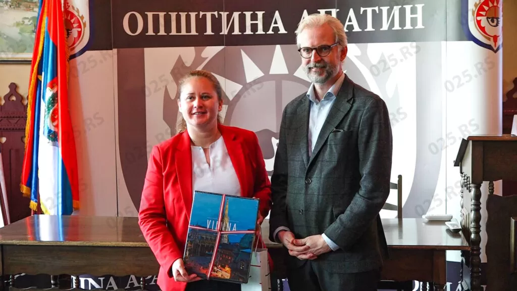 Dubravka i ambasador