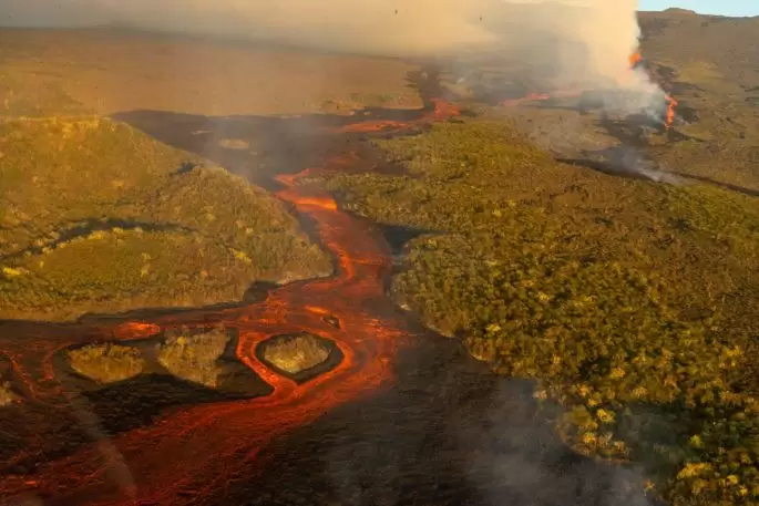 Erupcija