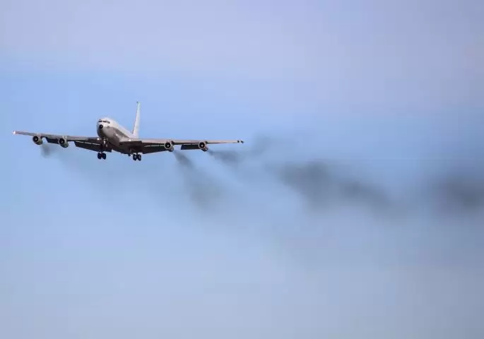 Vojni avion