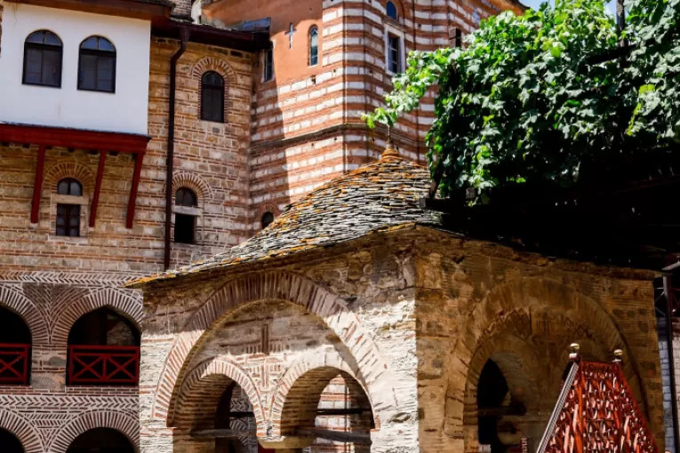 manastir