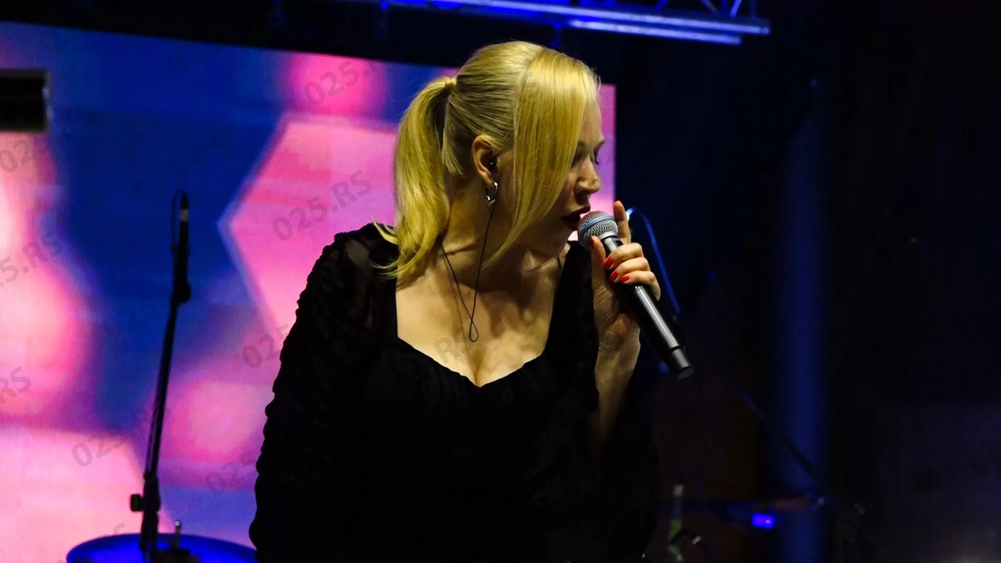 Apatin - Jelena Rozga 1