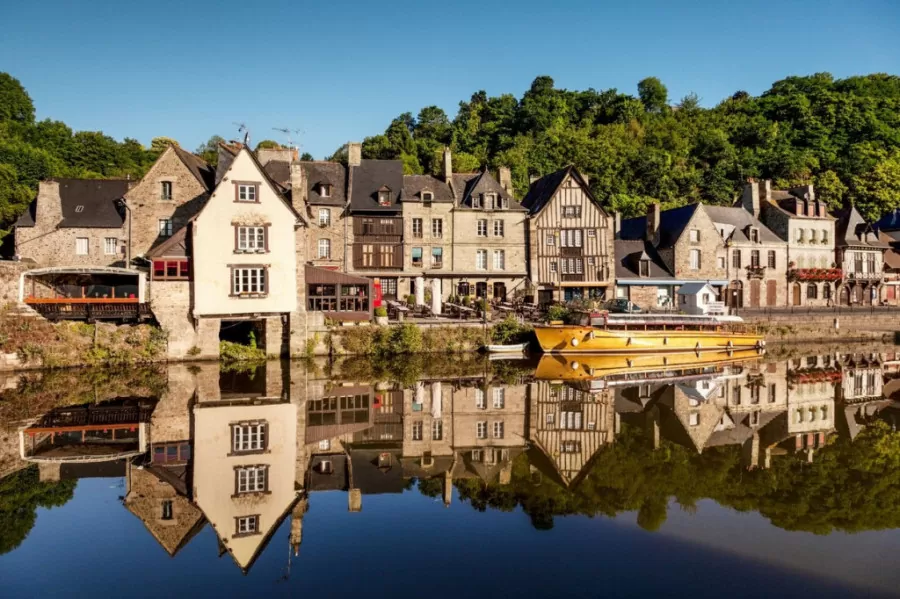 Dinan