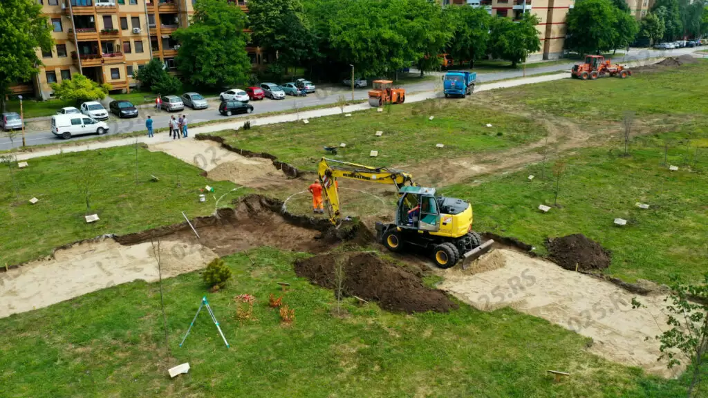 Blok 82 - trotoari asfaltiranje