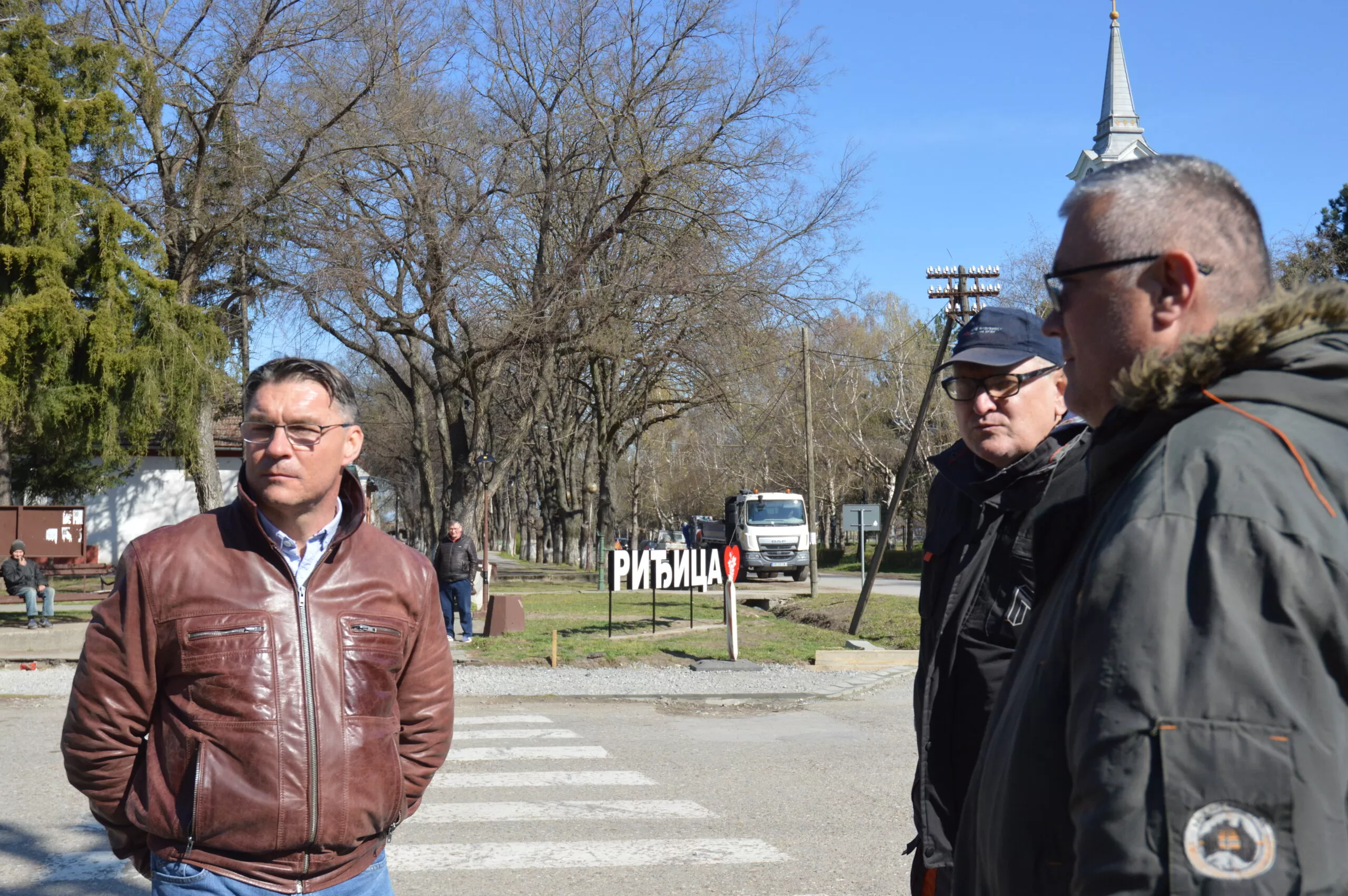 Riđica - obilazak radova na asfaltiranju