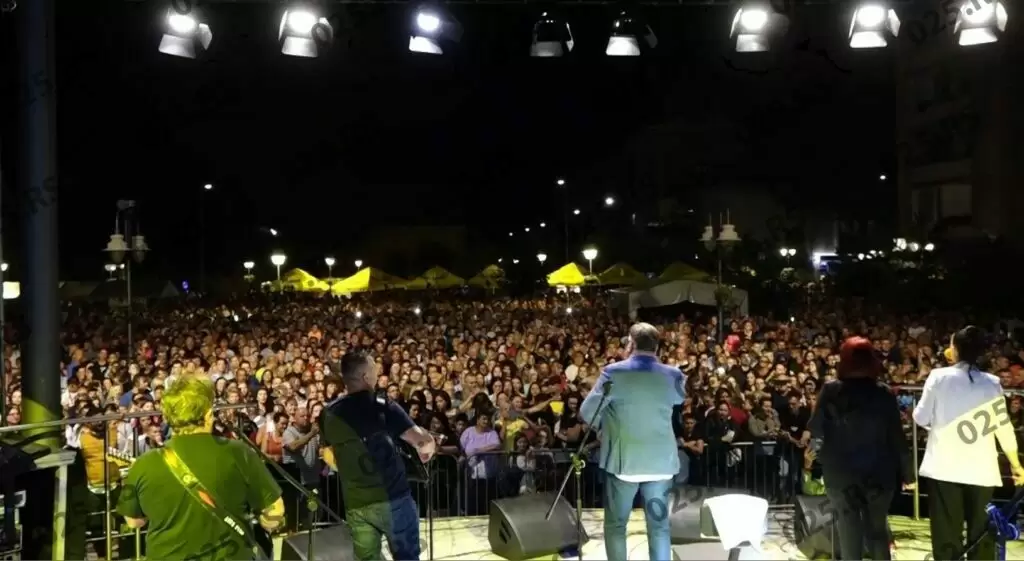 Apatin - koncert Halida Bešlića