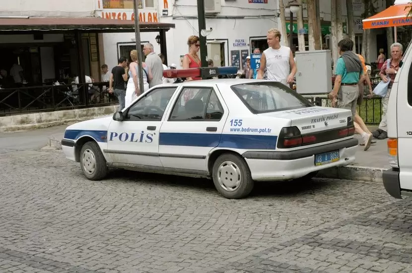 Policija