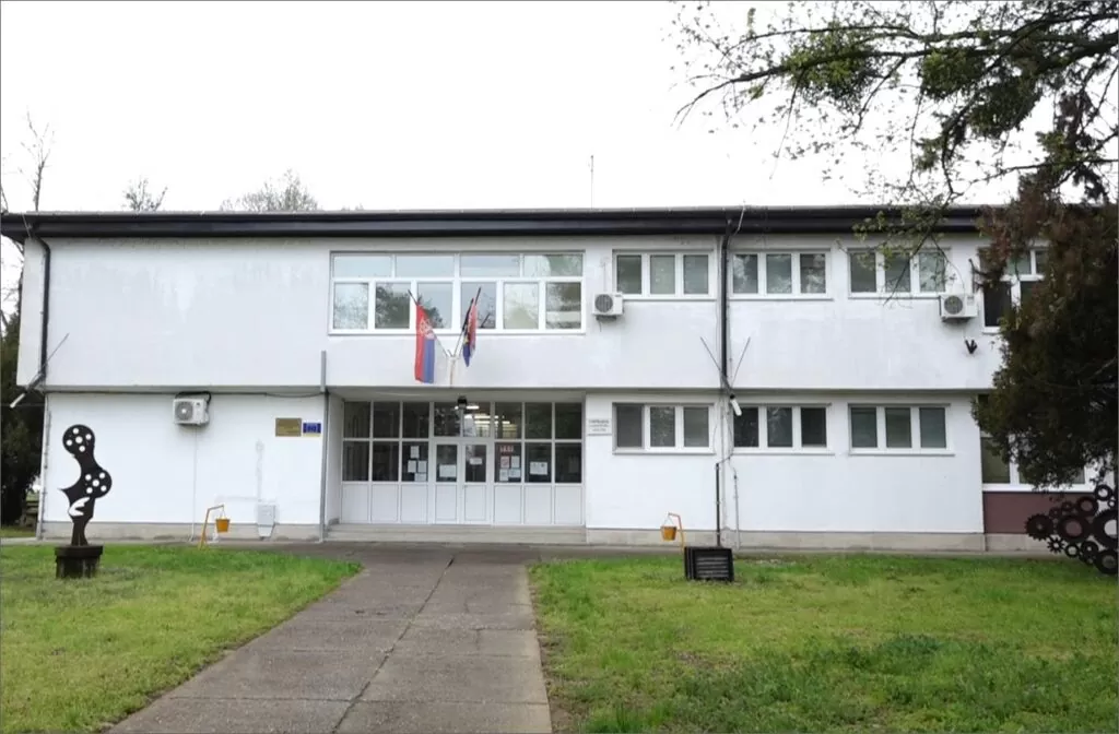 Škola