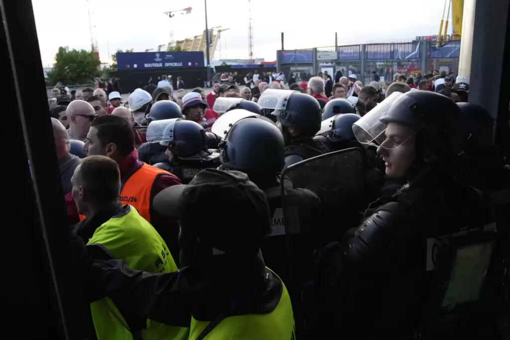 Pariz - Liga Šampiona, policija