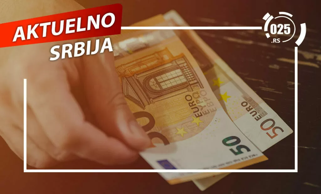 aktuelno - 100 evra