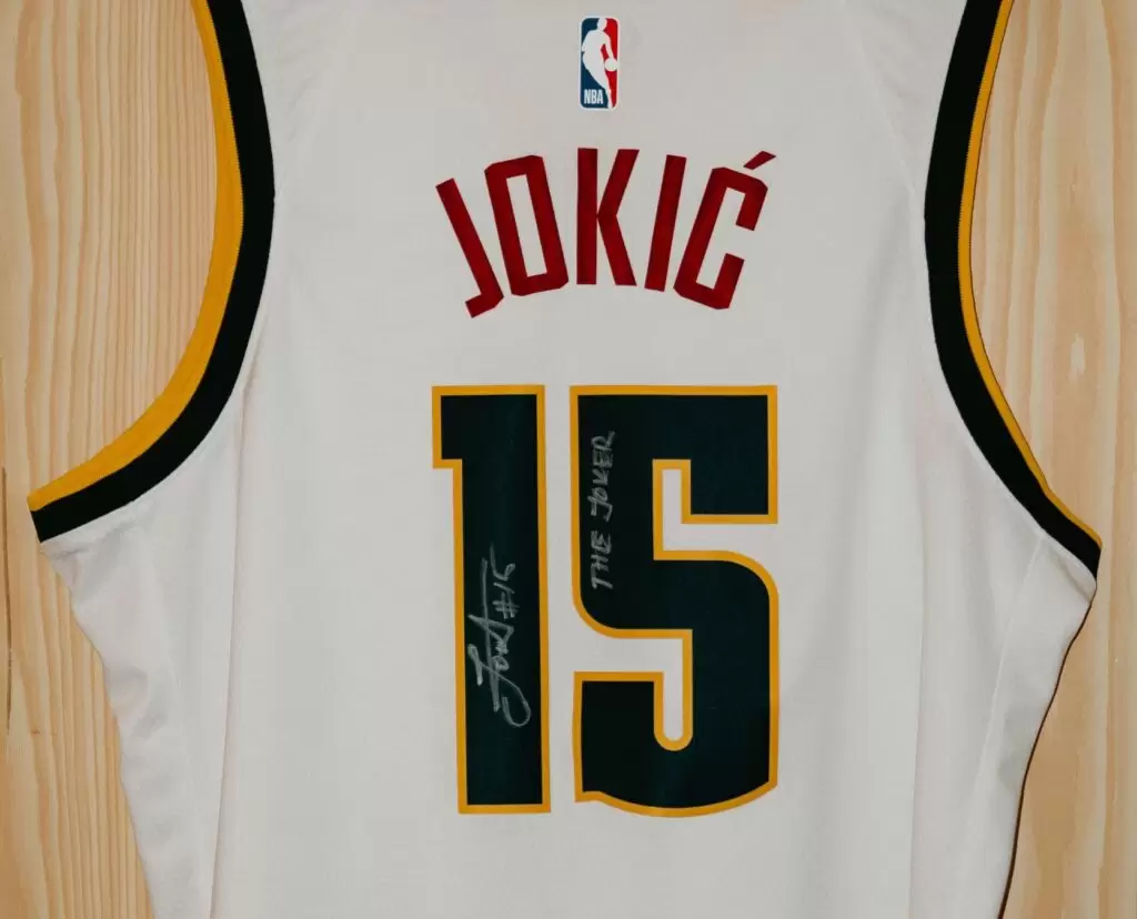Dres - Nikola Jokić