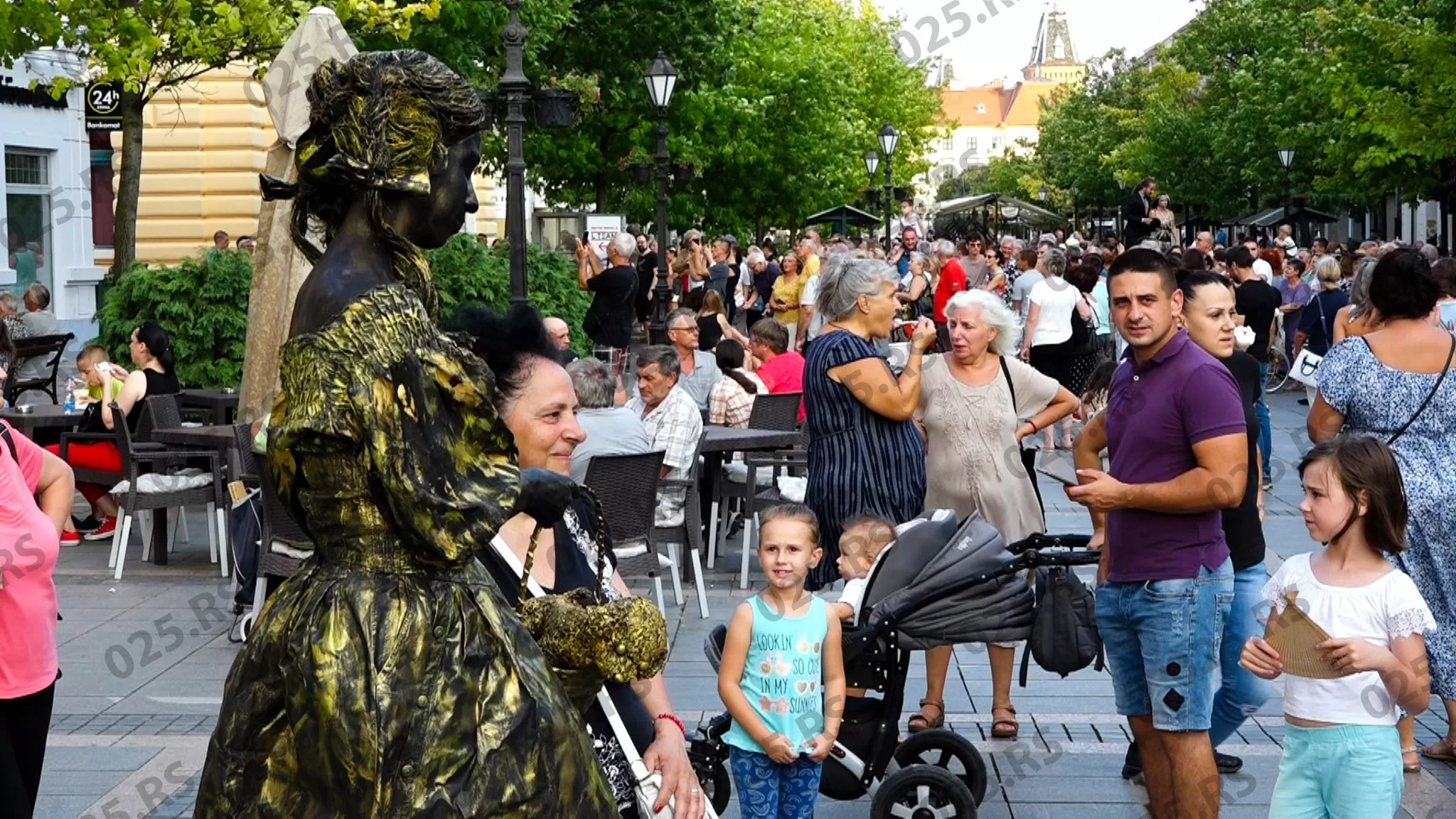 "Veče uličnih svirača" - posetioci