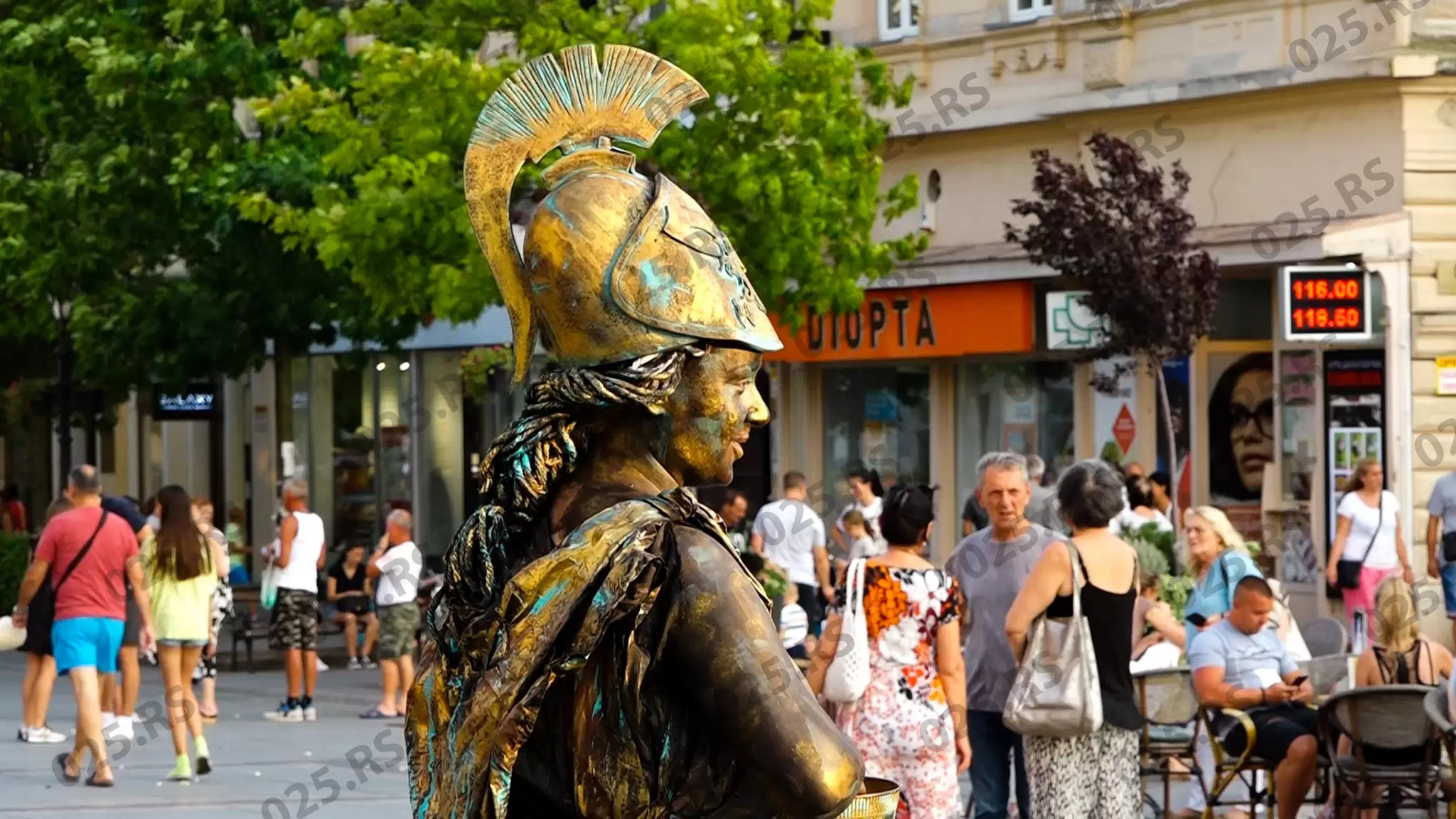 "Veče uličnih svirača" - posetioci 1