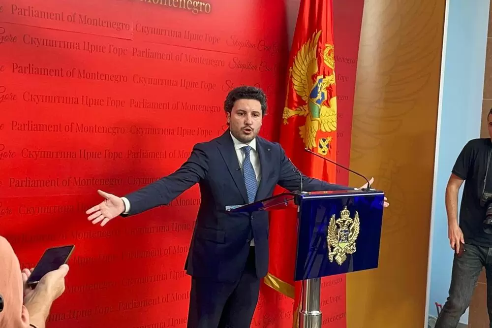 Dritan Abazović