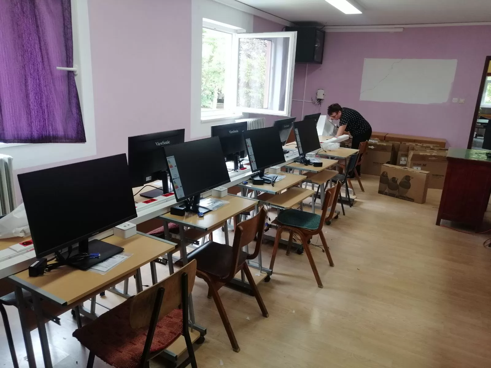 Informatički kabinet - OŠ "Nikola Tesla" Kljajićevo
