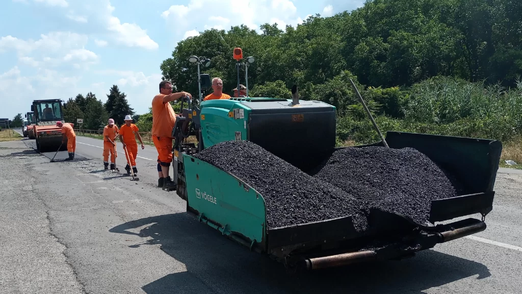 Odžaci - krpljenje udarnih rupa