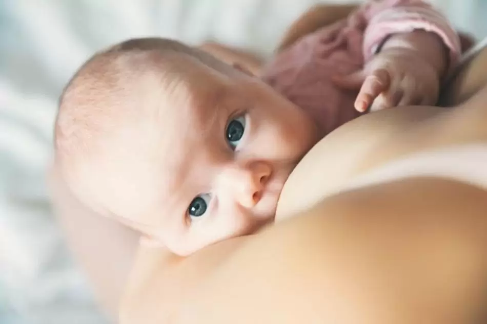Dojenje bebe