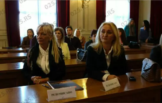Sombor - dodela ugovora za zapošljavanje 1