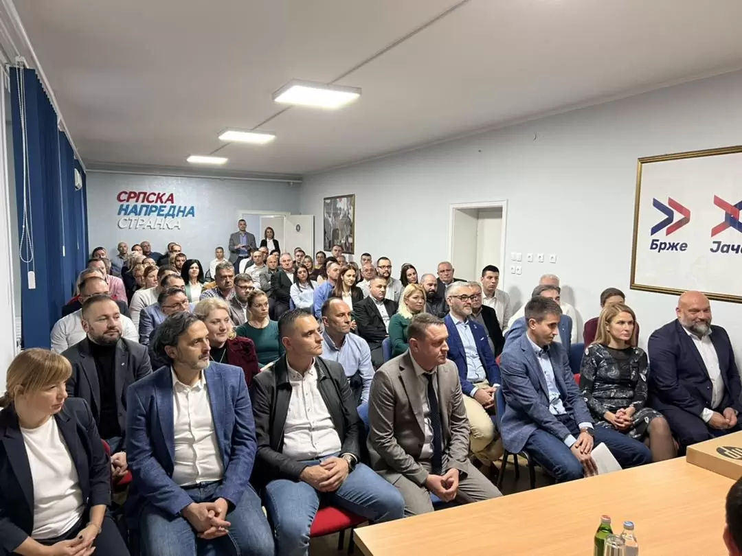 SNS Sombor - poseta Gorana Vesića 