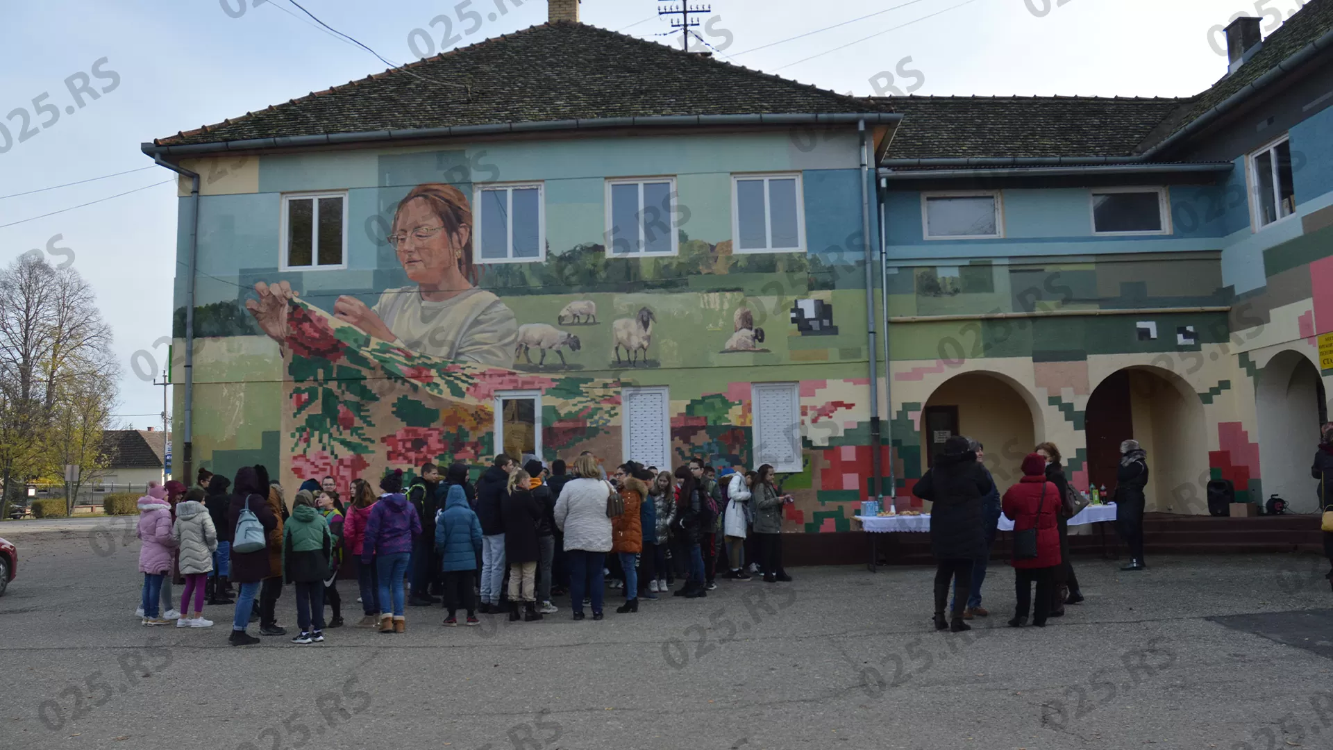 Stapar, mural Staparska ruža 1