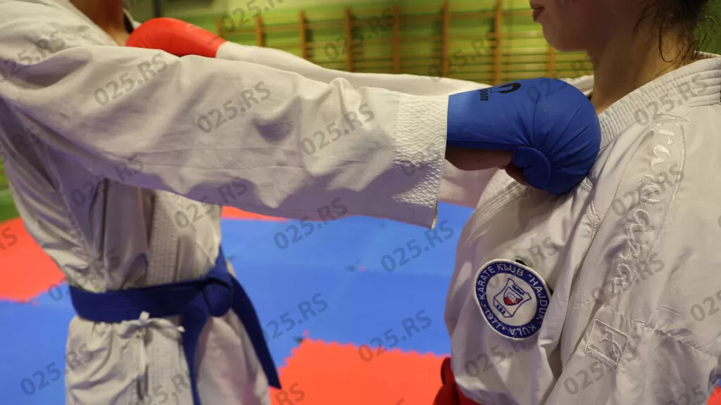 Kula - Karate klub Hajduk 8