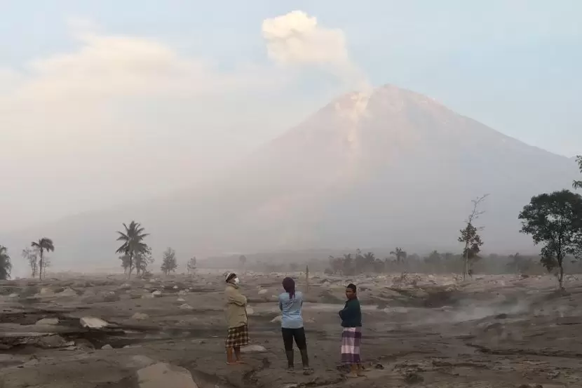 Erupcija