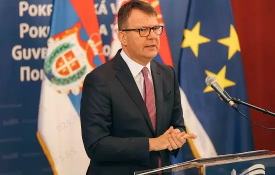Pokrajinska vlada - potpisivanje ugovora 3