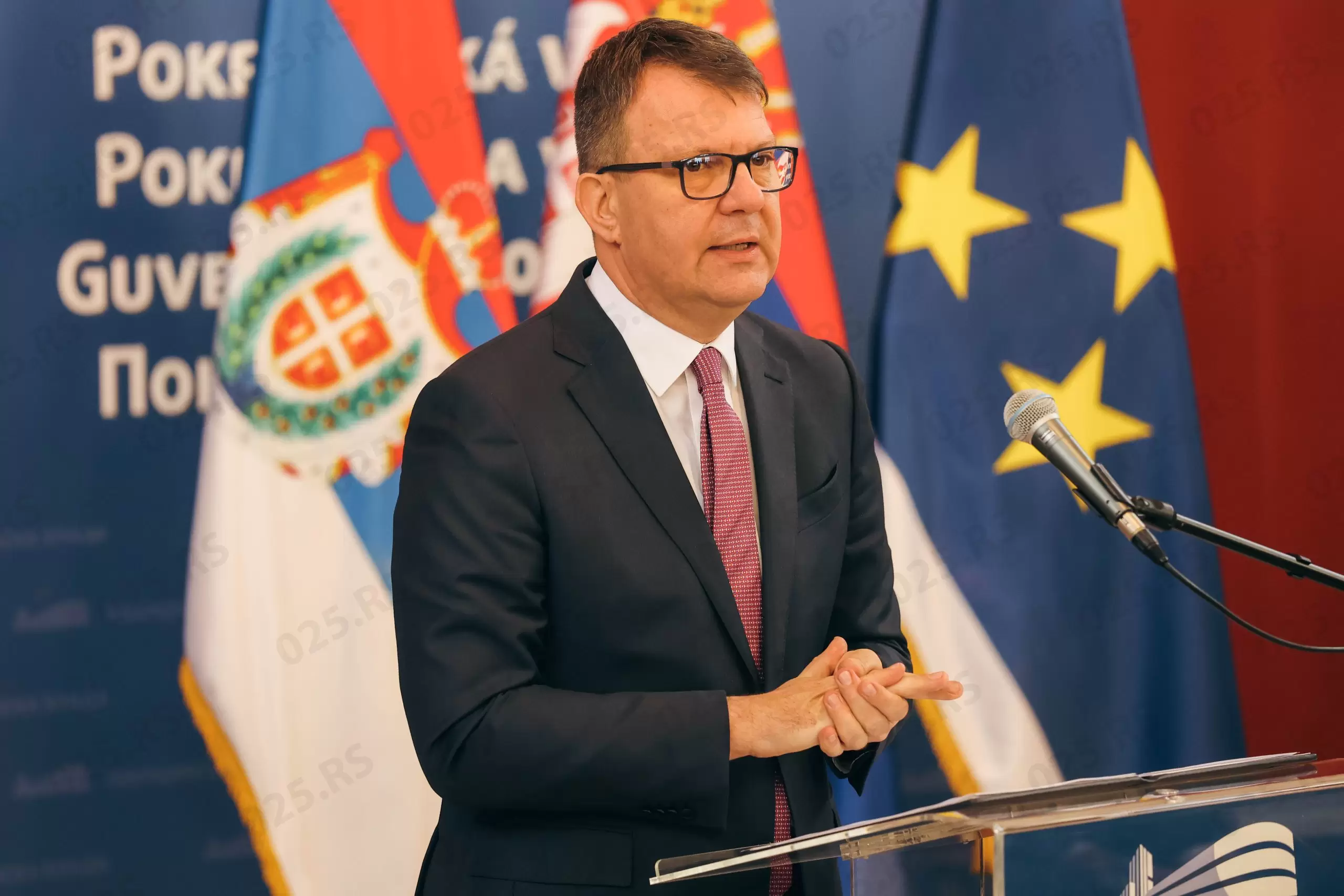 Pokrajinska vlada - potpisivanje ugovora 3