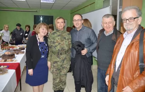 Humanitarna izložba torti i kolača 7