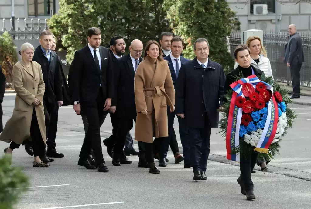 Polaganje venaca