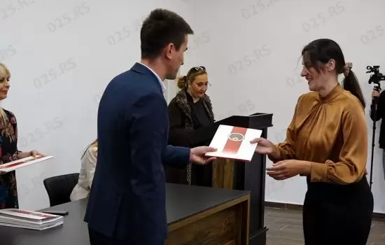Uručeni ugovori o subvencijama za 99 poljoprivrednih proizvođača