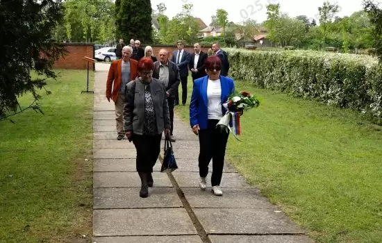 U Somboru polaganjem venaca obeležen Dan pobede nad fašizmom 4