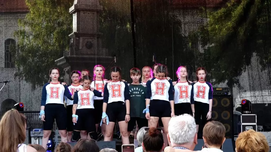 Plesna škola Jump Dance 1