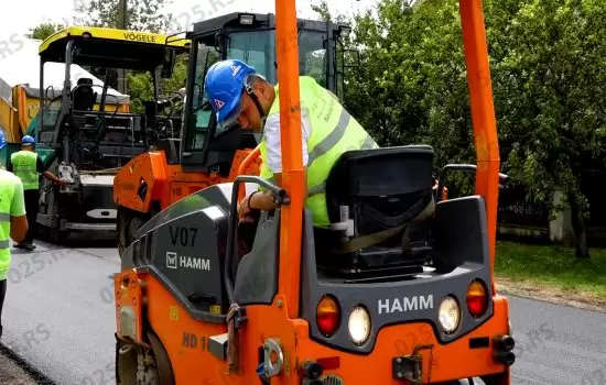  U toku završni radovi na asfaltiranju Apatinskog puta u Prigrevici 4