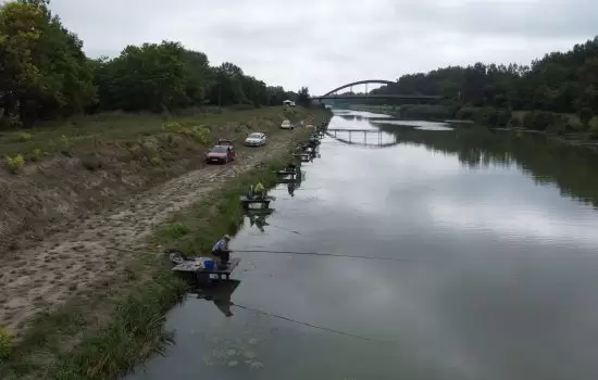 Održano takmičenje u ribolovu na stazi u Karavukovu