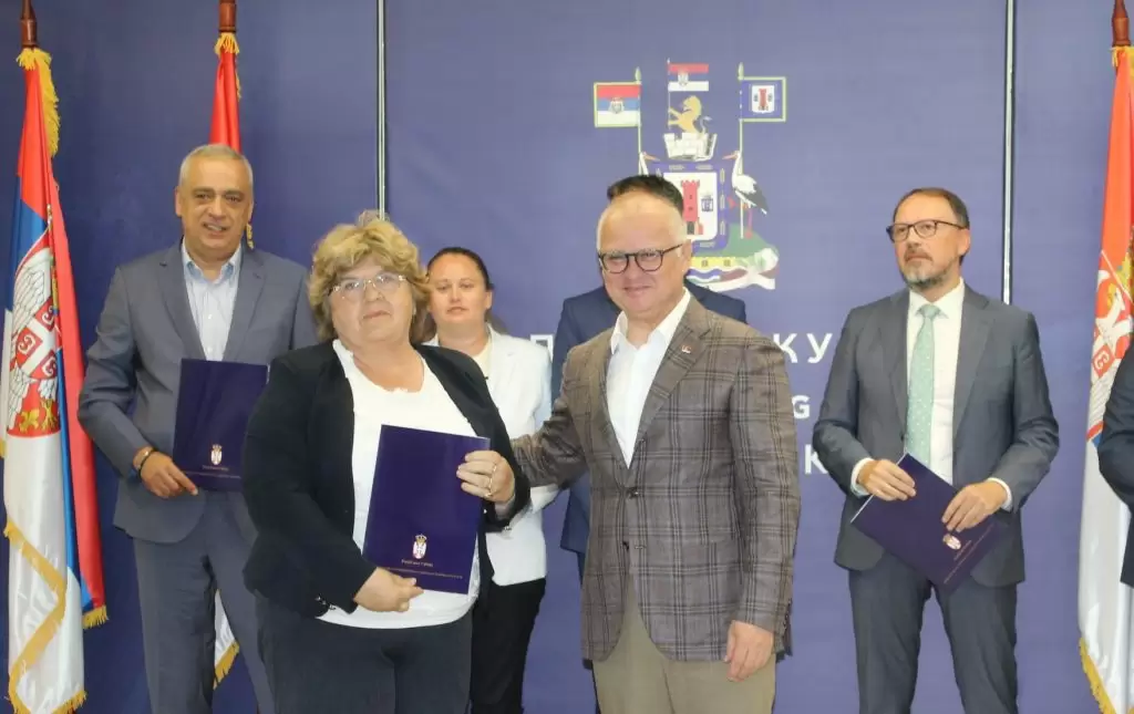 15 miliona za unapređenje bezbednosti dece i pešaka u zonama škola 4