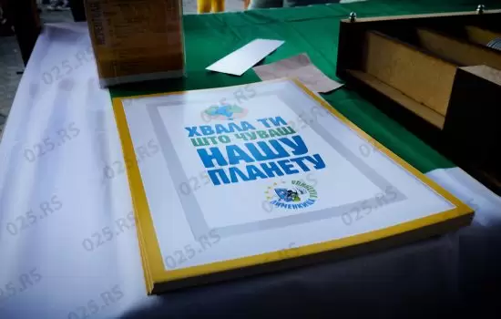 Dečijim karnevalom, počeo „Limenka teatar fest“ 2